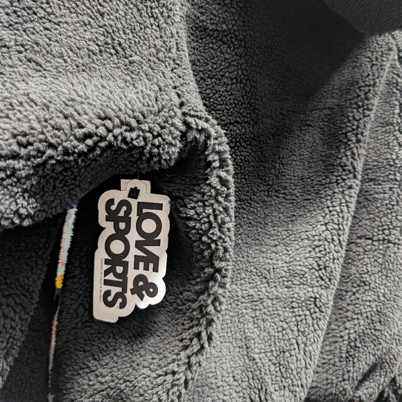 Black Teddy Jacket with Plush Fleece and Stand-Up Collar - Picture 7 of 10